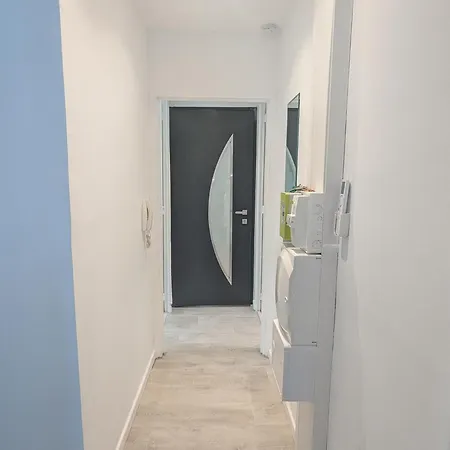 2 Center Rated Parking Option Apartment Cannes